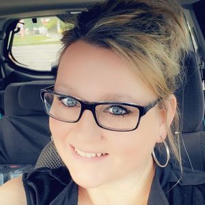 Meet your Posher, Vicki